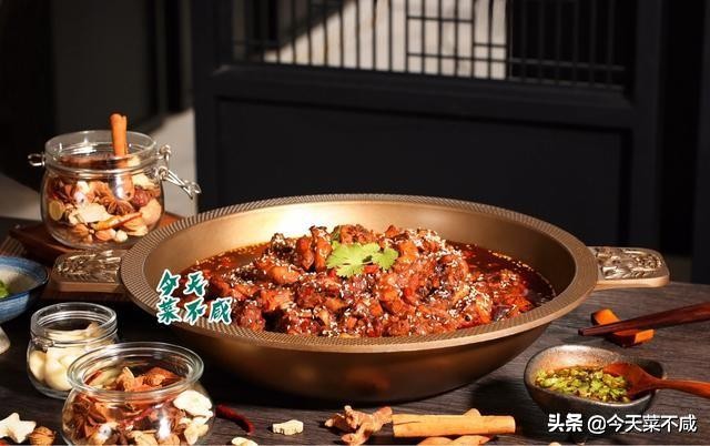 火锅鸡食物沧州,火锅的特色菜品