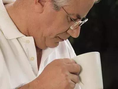 老年人排便困难吃什么通便药,老年排便困难吃什么泻药好