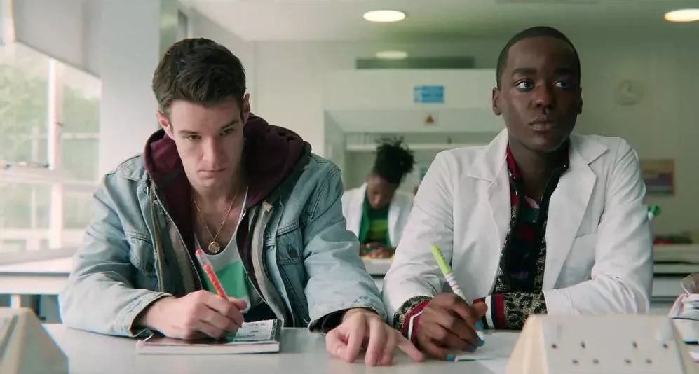 「*爱性**自修室第二季」一开始就高能