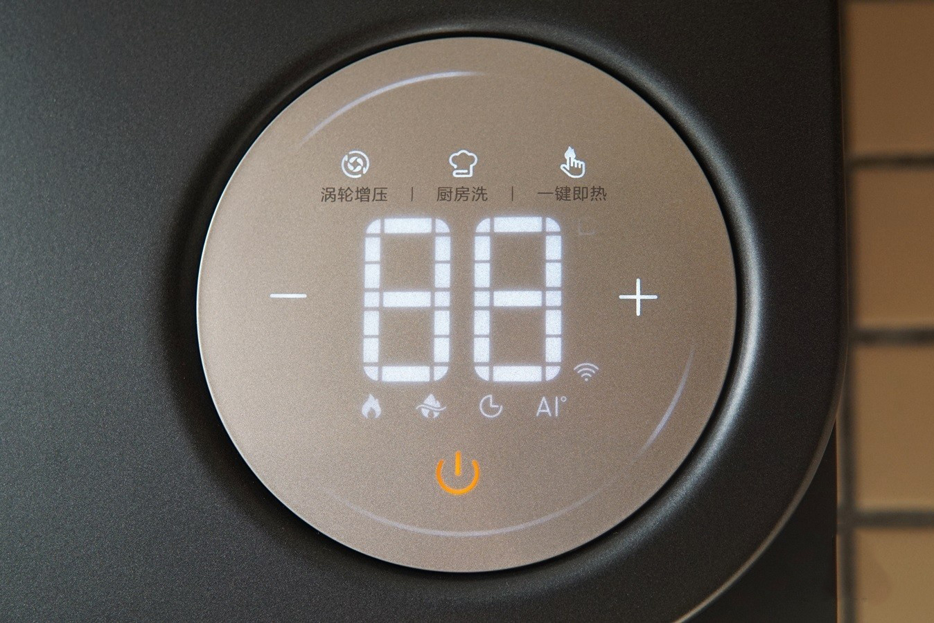 燃气热水器买多少钱的比较合适,燃气热水器买多少钱的合适家用