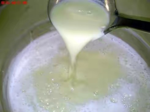 为什么煮粥会起很多白沫,煮肉泡沫多怎么回事