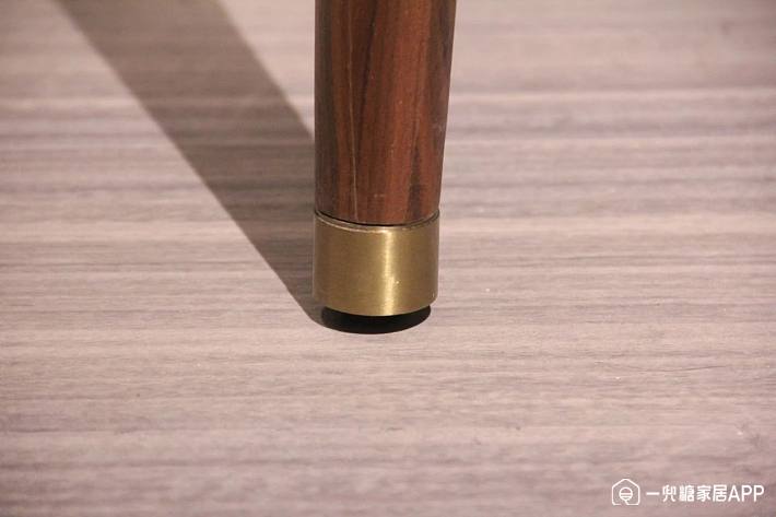 精致轻巧省空间,让你的餐厅韵味十足丨华师傅传匠实木餐桌测评