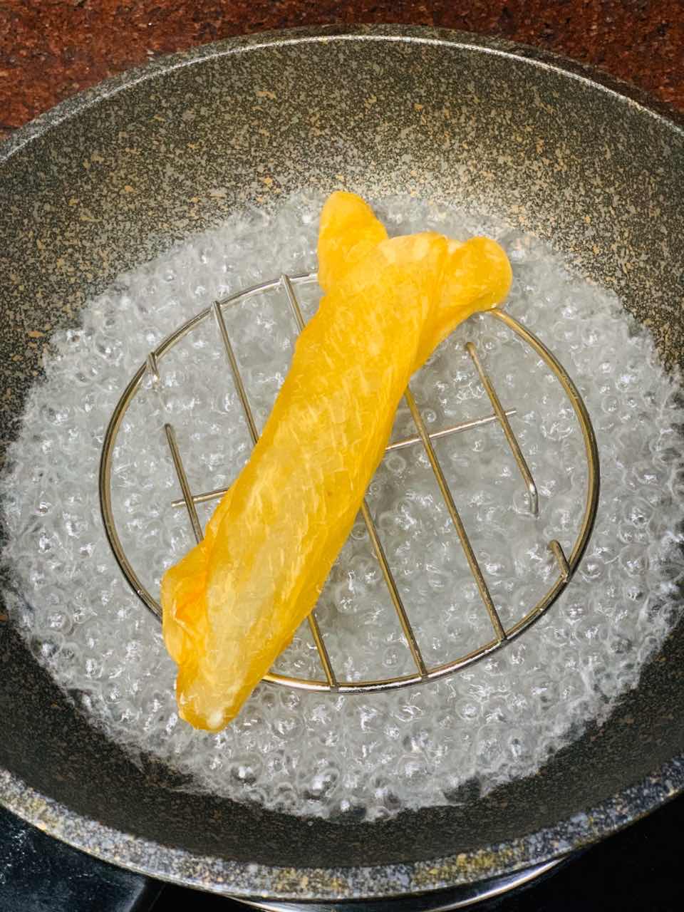 免泡发花胶好吗,泡发花胶汤的正确方法