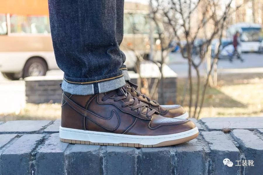 可能是耐克最咔叽最有质感的鞋——NikeLabDunkLuxBurnishd