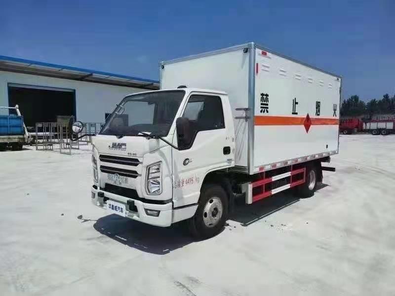 江铃特顺厢式车图片,江铃国六封闭式厢货车