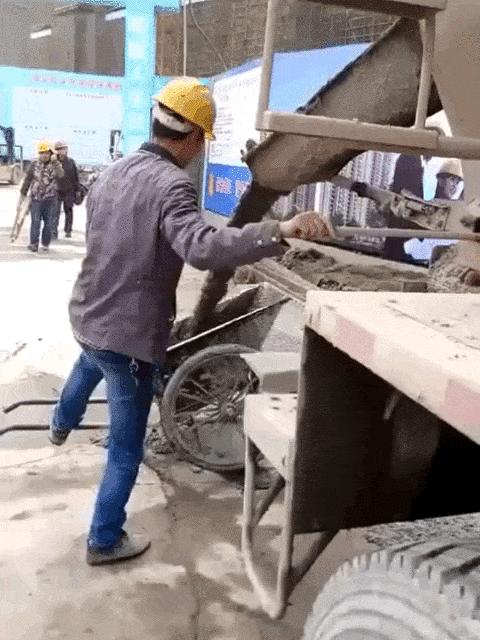 搞笑动图gif熊猫,搞笑动图gif微信表情包