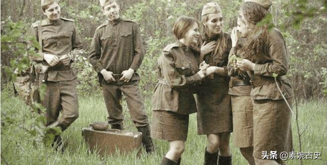 二战苏联女兵冬天穿裙子不冷吗,苏联的女兵为何穿裙子