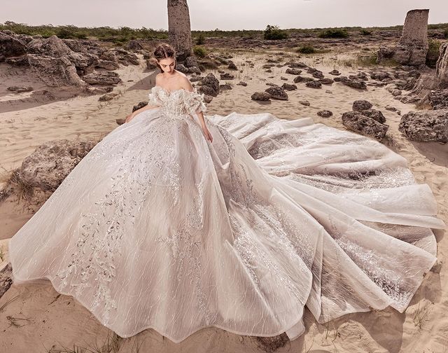 juliakontogruni高定款,juliakontogruni婚纱多少钱