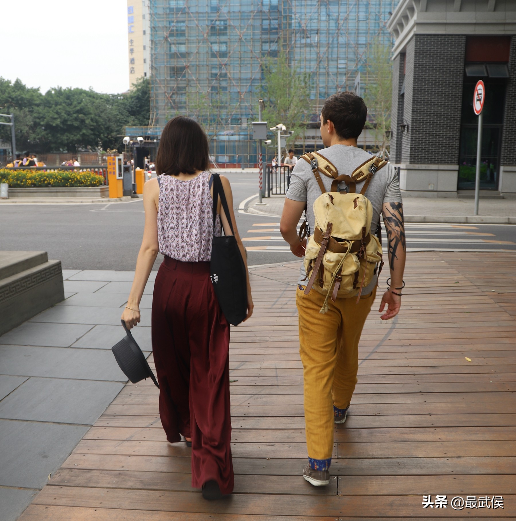 波兰留学生何佳仪：因为盖碗茶恋上成都