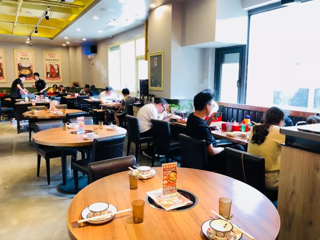 香港帅哥为了爱情来郑州，也带来了香港地道花胶鸡