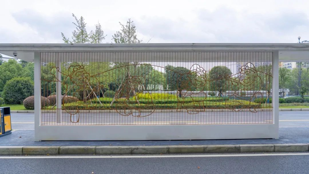 成都二圈层公交车对比,成都二圈层双流和龙泉谁更强