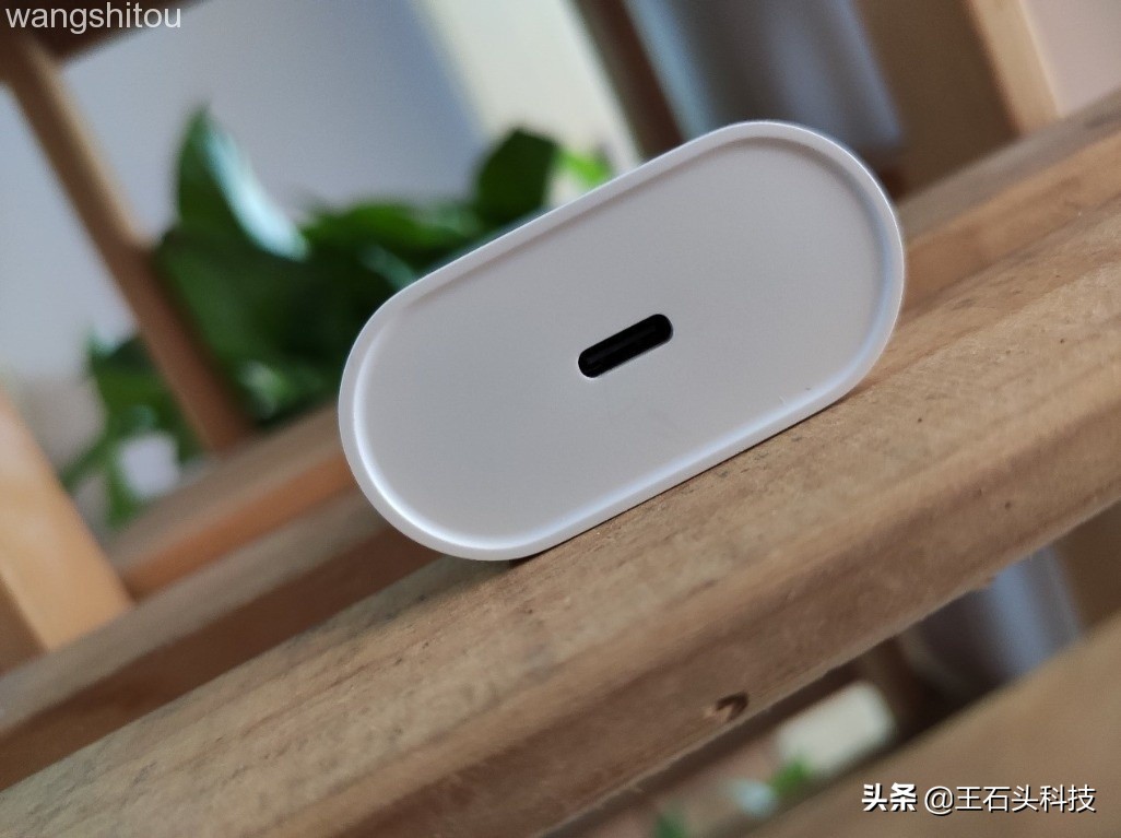 小米蓝牙耳机和苹果airpods2测评,小米真无线蓝牙耳机air2pro升级