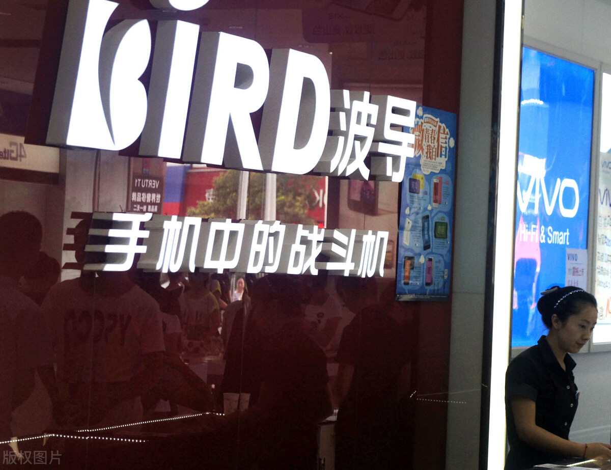 从手机到汽车，波导是如何把一手好牌打烂的？