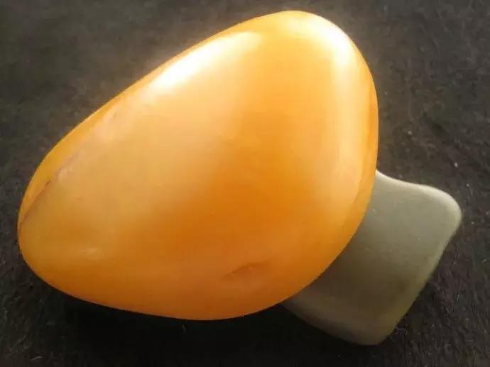 和田玉简单辨别真假方法,和田玉真假辨别最简单方法