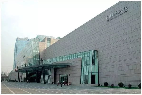 四川美术高职院校有哪些,四川轻工业大学在全国排名