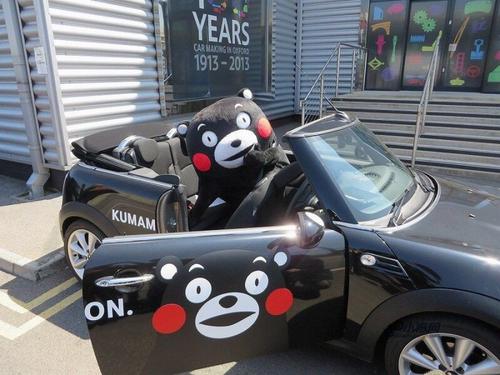 优衣库疯狂抢购,优衣库衣服被疯抢为什么