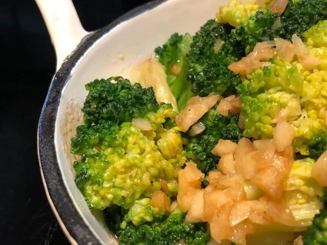 空气炸锅怎么蒸小鲳鱼,肉饼蒸小鲳鱼