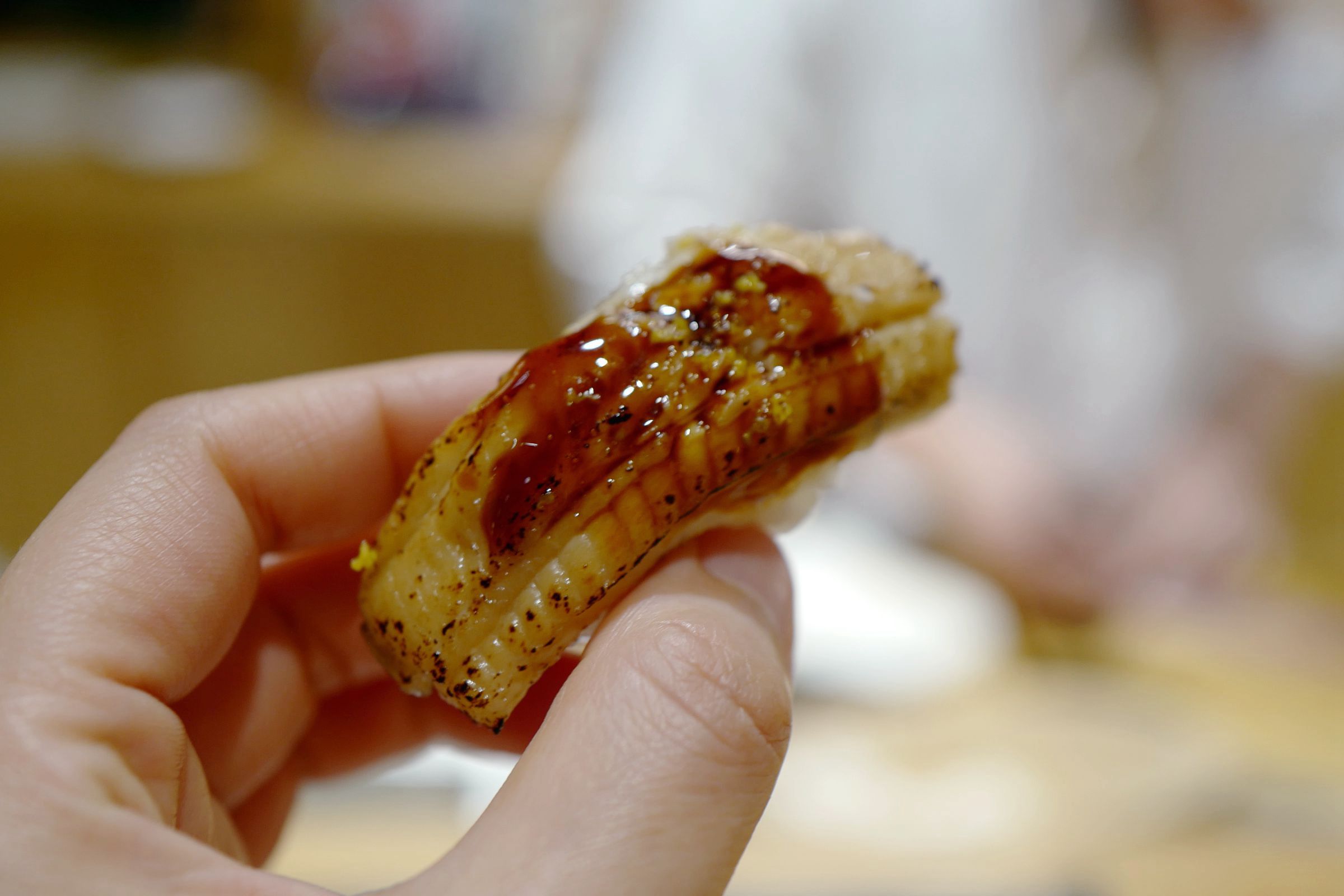 发现一家很好吃的寿司店,一家寿司店