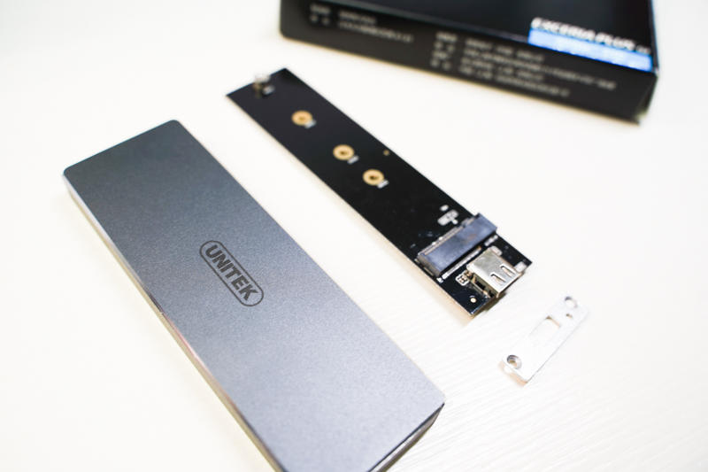 旧硬盘秒变称手小工具!优越者M.2高速移动硬盘盒评测