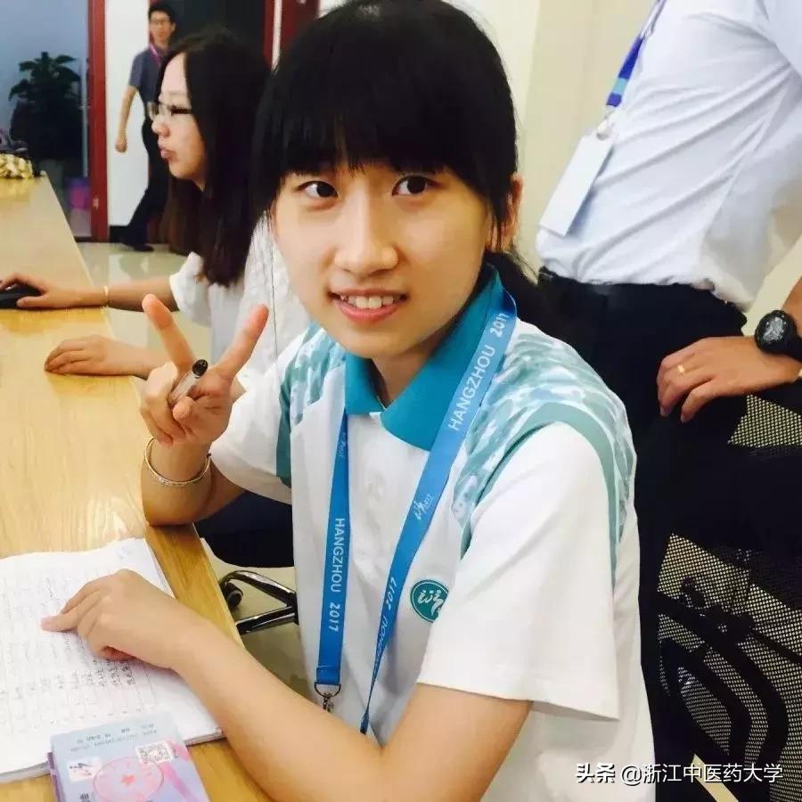 口腔专业知识直播,口腔医学专业的一天