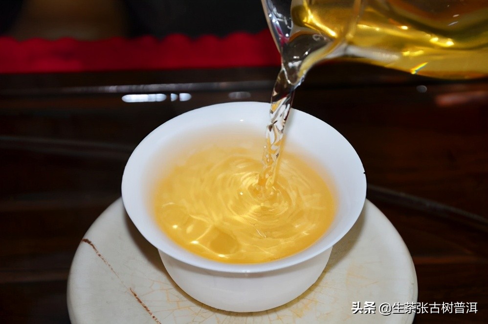 如何快速鉴别普洱茶的新茶和陈茶,如何鉴别普洱的价格