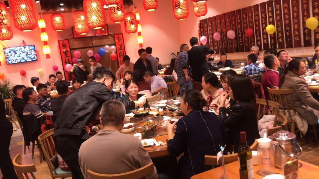 一家没有厨师的餐厅,四川无厨师饭店2分钟出餐