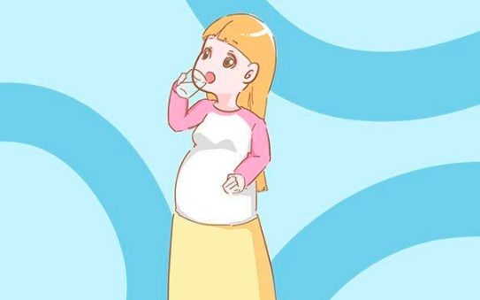 怀孕两个月老是口渴是什么原因,怀孕四十多天一直觉得口渴正常吗