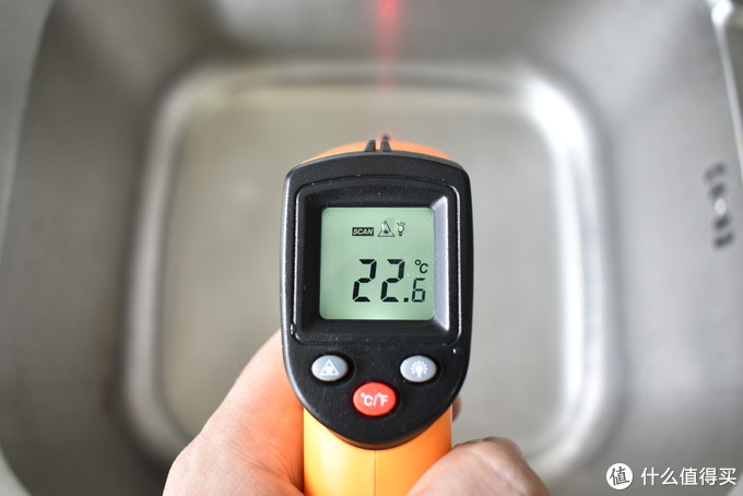 夏天热水器水温不够用,夏天不烫燃气热水器