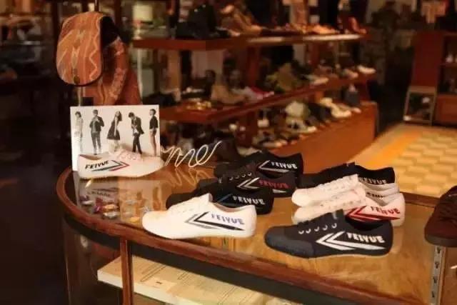 故宫淘宝彩妆售罄是真的吗,故宫彩妆怎么就火了