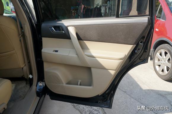 19款丰田汉兰达2.0t四驱尊贵7座,试驾2010款丰田汉兰达