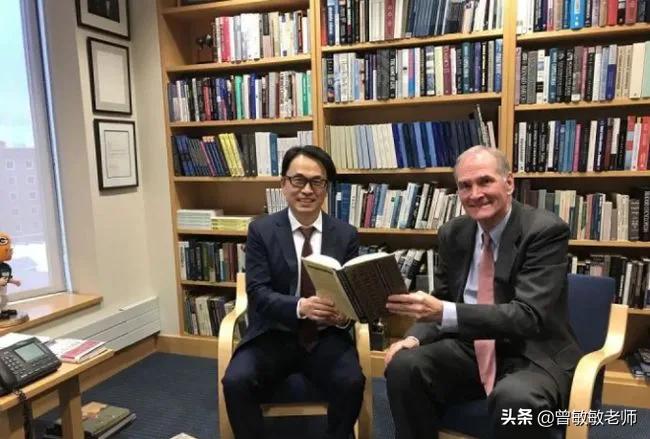 股神巴菲特午餐故事,股神巴菲特午餐过程