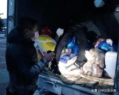 弘扬雷锋精神汇聚抗疫暖流,学雷锋精神为战疫情加油