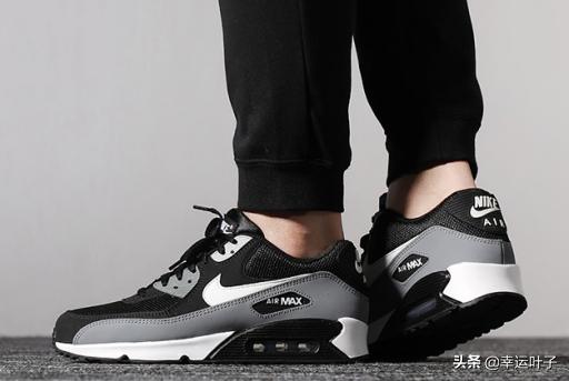 每逢佳节胖三斤坚持跑步,每逢佳节胖三斤唯有跑步