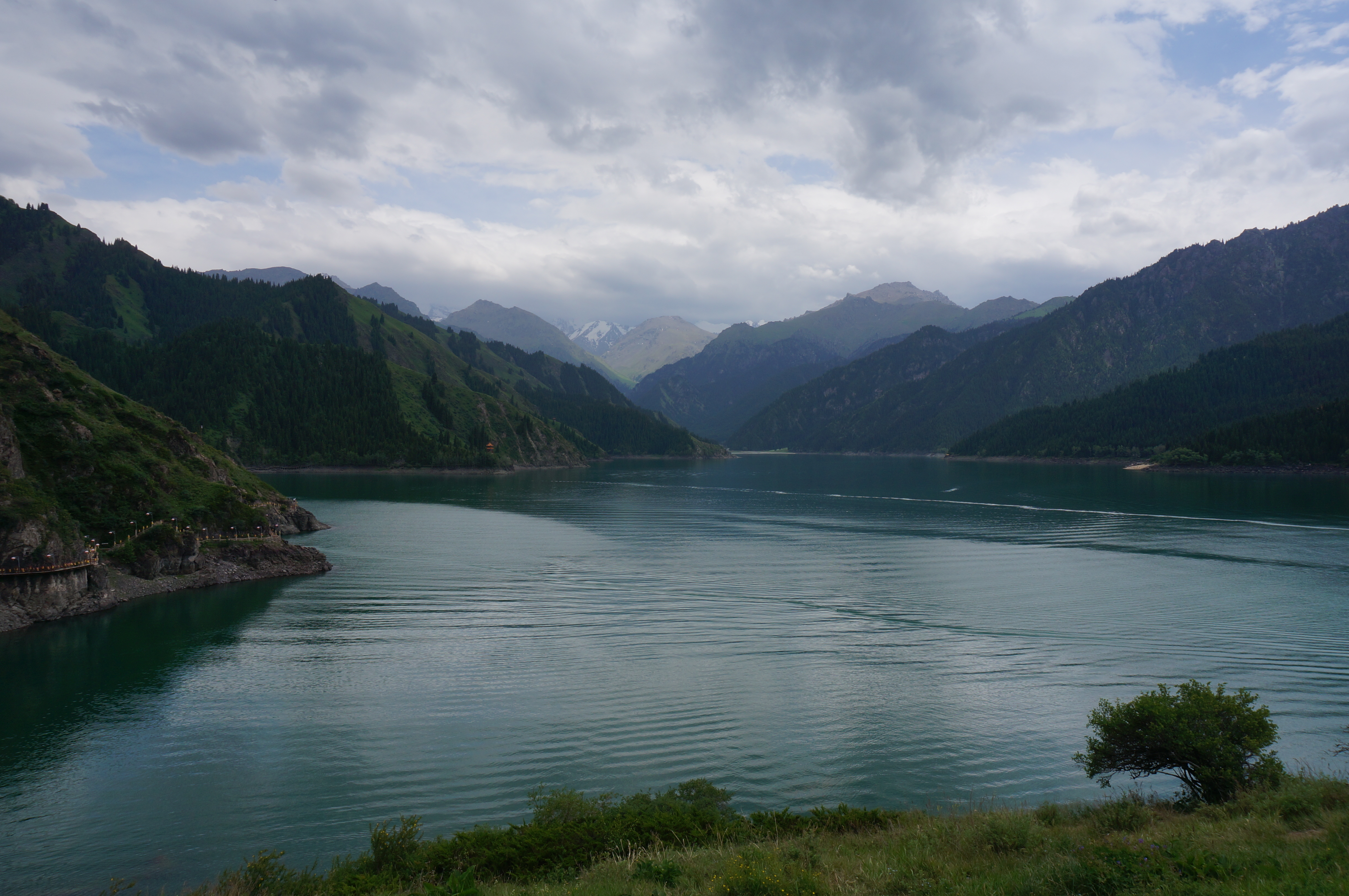 最新自驾出疆路线攻略,湖北出发新疆自驾游最佳路线寒假