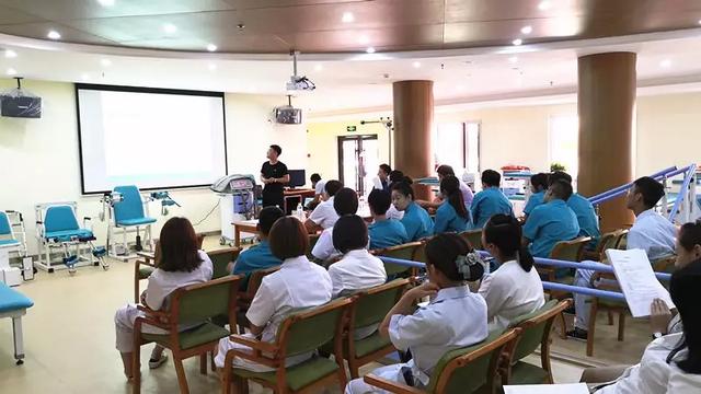 佐佑动态|长发·颐天和康养中心（红旗店）全员培训