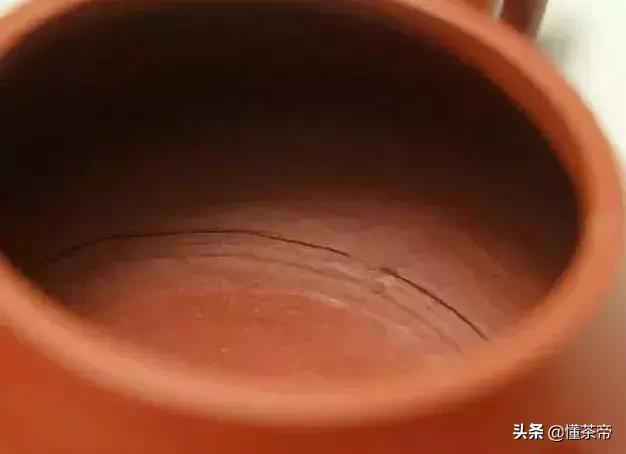 怎样鉴别紫砂壶泥料是否纯正呢,如何鉴别紫砂壶泥料真假