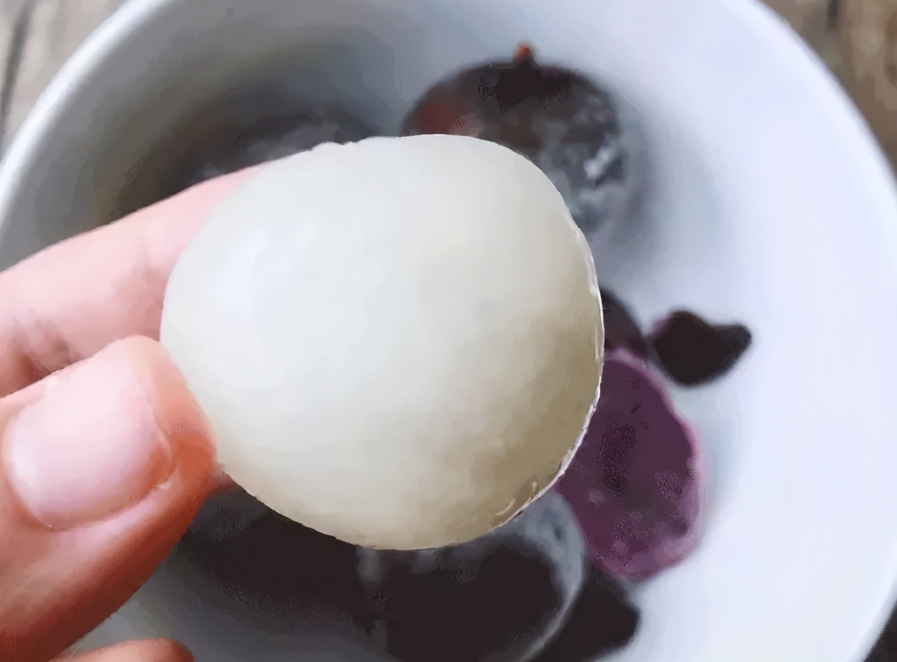 什么水果可以直接冻而且热量还低,什么水果被冰冻之后更好吃