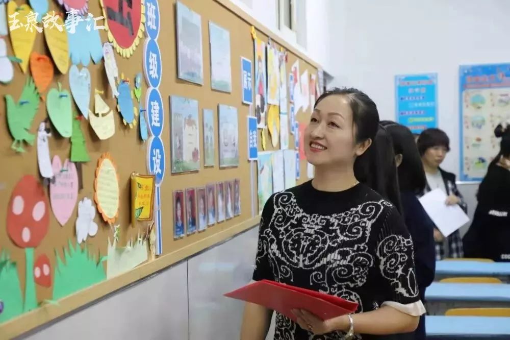 玉泉故事汇|玉泉区有这样一位把家长“说哭”的女校长