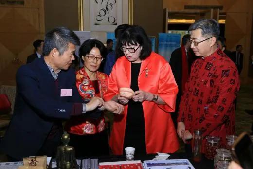 华联人物专访李荣刚：创立天一针法带领加拿大中医之家奉献社区