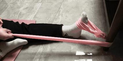 国家队康复师崴脚康复动作,国家队队医治疗崴脚