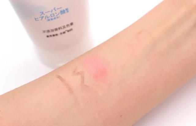 如何选择安全的洗面奶 (洗面奶该怎么选才好)