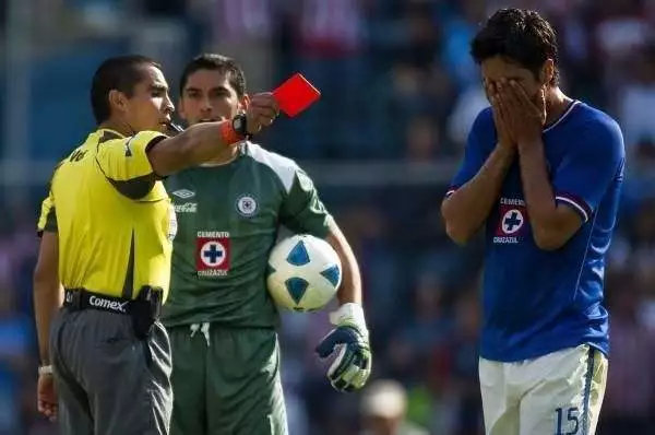 看足球的仪式,世界足球日主题日图