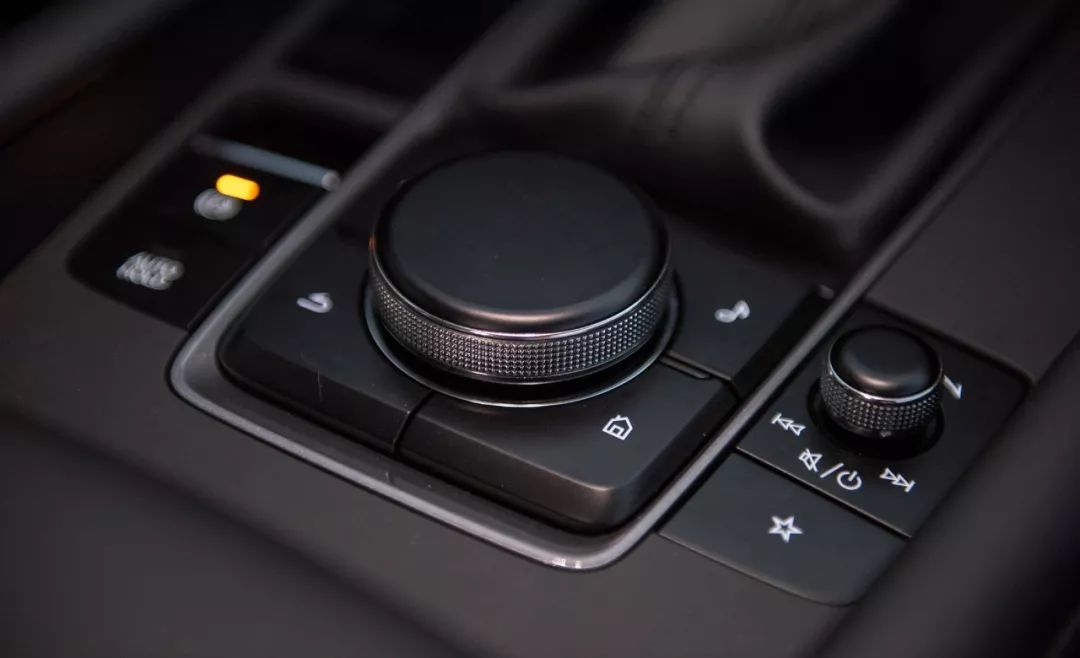 试驾马自达3昂克赛拉手动挡2020,马自达3昂克赛拉手动1.5试驾