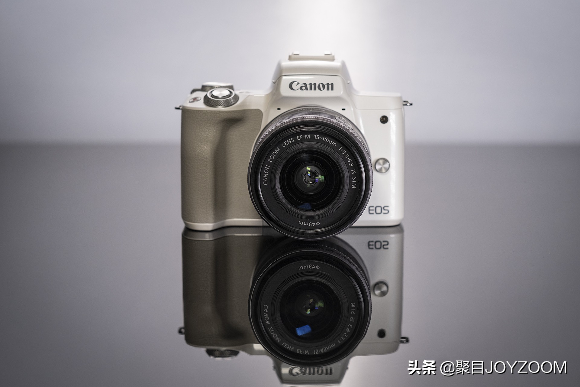 介绍一款aps-c画幅单反相机,新手值得买apsc画幅的相机吗