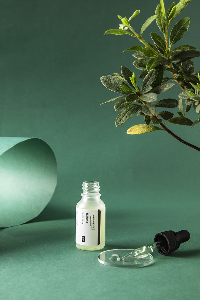 二列酵母精华液,二裂酵母和烟酰胺精华哪个好