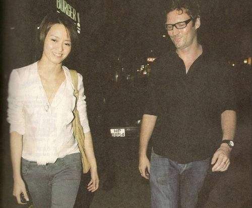 梁咏琪对郑伊健满满的爱意,郑伊健梁咏琪隔空回应过往感情