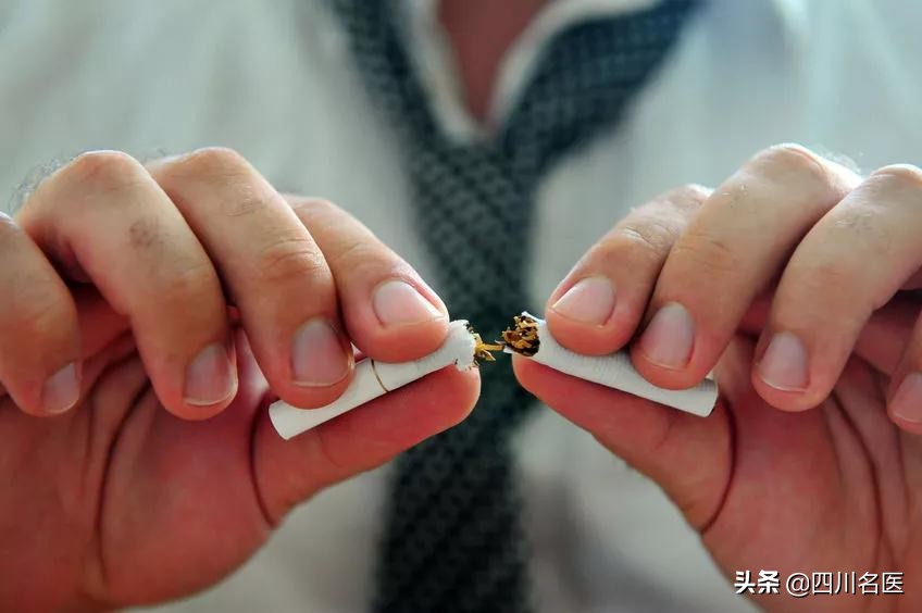 口腔溃疡喝酒变成口腔癌,口腔溃疡频繁发作是不是口腔癌