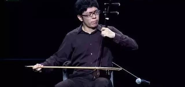 二胡按弦练习曲谱,二胡按弦的轻重是怎样的