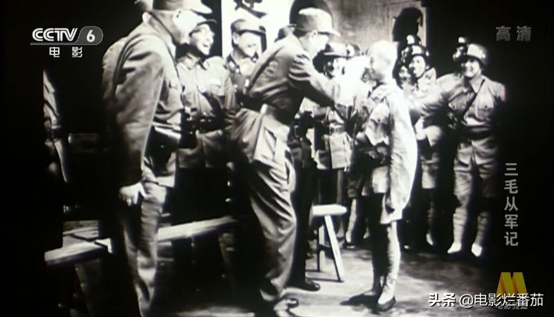 “我们都是小把戏”，这部92年神作，对成人世界的暗讽不输周星驰