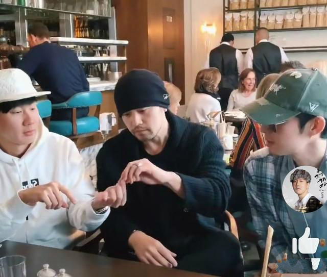 林俊杰周杰伦喝奶茶,周杰伦请林俊杰喝奶茶什么牌子